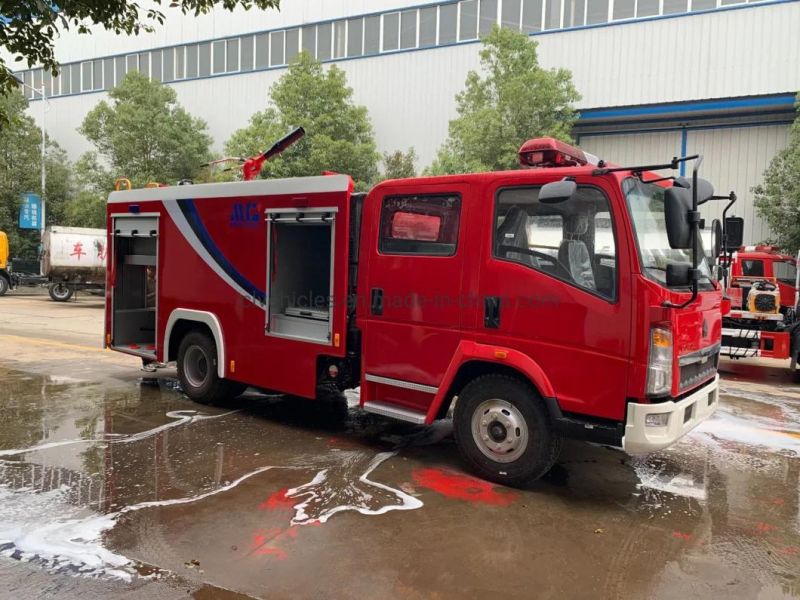 Sinotruk HOWO 4000L Water Tank with Foam Fire Fighting Truck Fire Truck with Equipment