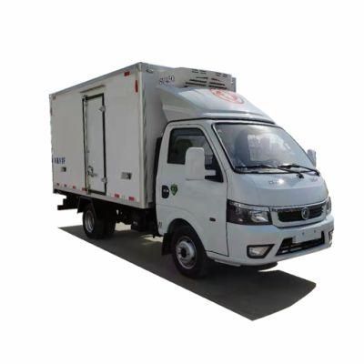 The Popular Dongfeng 102 HP Mini Refrigerated Truck Is Used for Transporting Fresh Food, Fruit and Meat