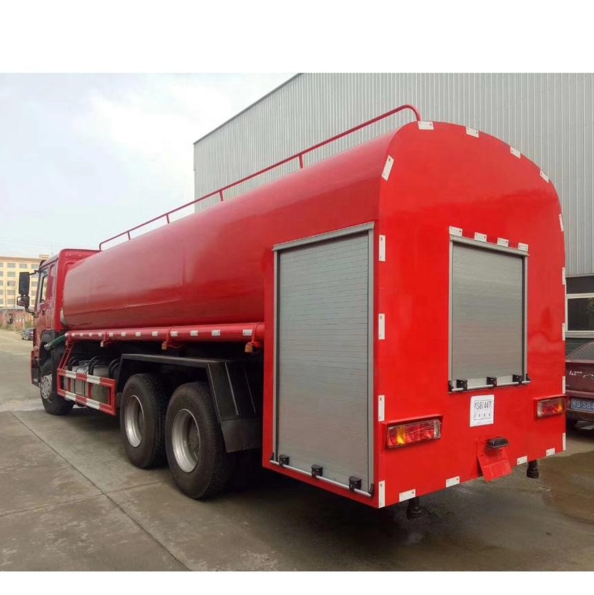 Heavy Duty HOWO 6X4 Forest Water Sprinkler Fire Fighting Truck with 25, 000L Capacity Water Tanker for Sales