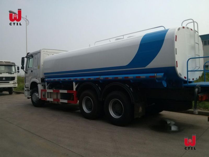 China Supplier/Manufacturer HOWO Farm Street Green Garden Spraying Fire Sprinkler Tank Truck for Water Pump/Tanker