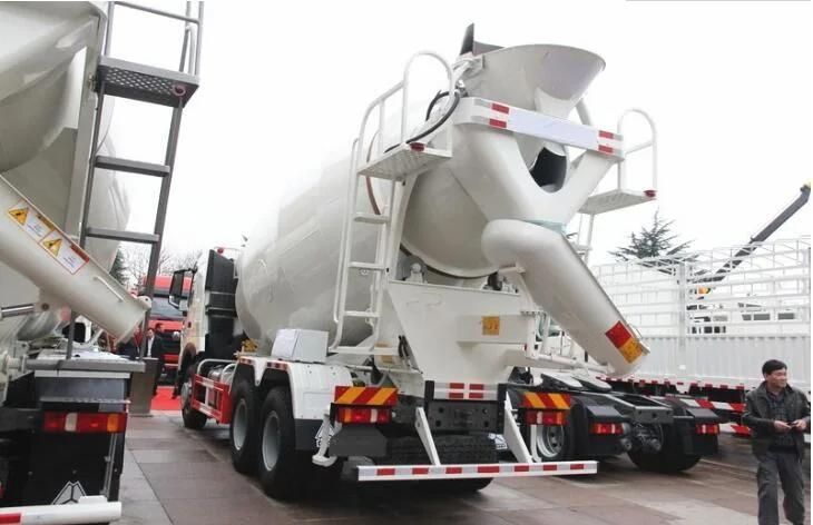 Sinotruck HOWO 6X4 10m3 Self Loading Concrete Mixer Truck