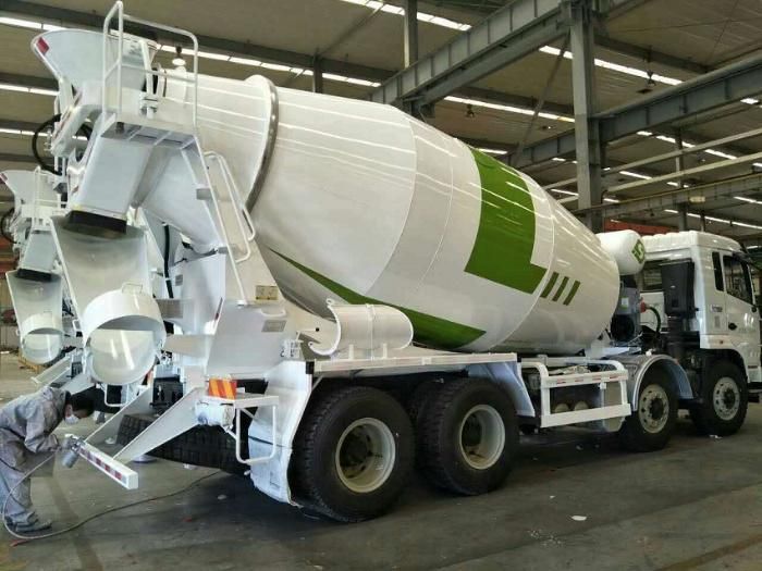 China Hot Sale Sinotruk 8*4 Lightweight Energy-Saving Heavy Duty Construction Concrete Cement Mixer Truck with Good Price