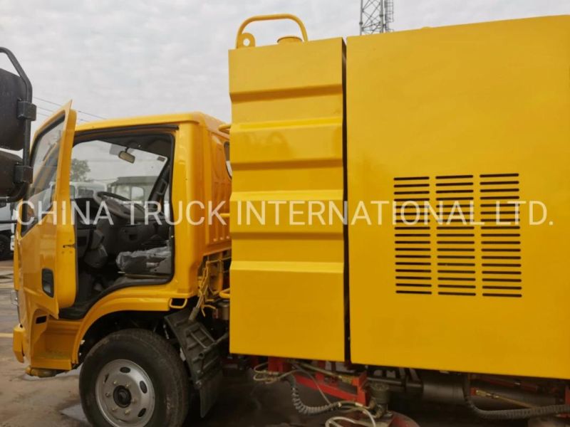 Dongfeng Brand 6tons Road Sweeper Truck