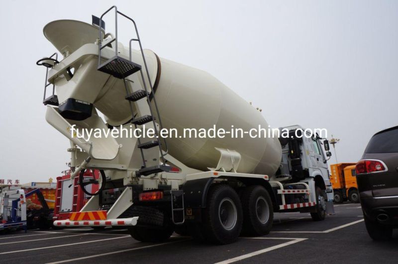 Sinotruk HOWO 8 Cubic Meters 10cbm 6X4 Concrete Mixer Bowsers for Sale