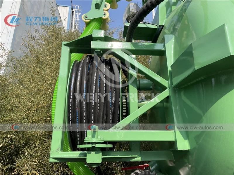 HOWO 4X2 Type 8000liters 8cbm 8tons Vacuum Sewage Suction Tanker Truck Septic Tank Truck for Sanitation Services