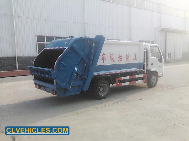 Isuzu 6 Wheelers Rear Bin Lifter Garbage Compactor Truck