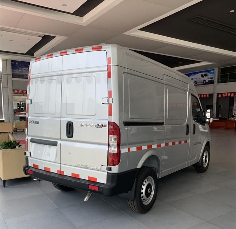 Dongfeng Yufeng 4X2 Light Weight 1 Ton Refrigerator Truck for Sale