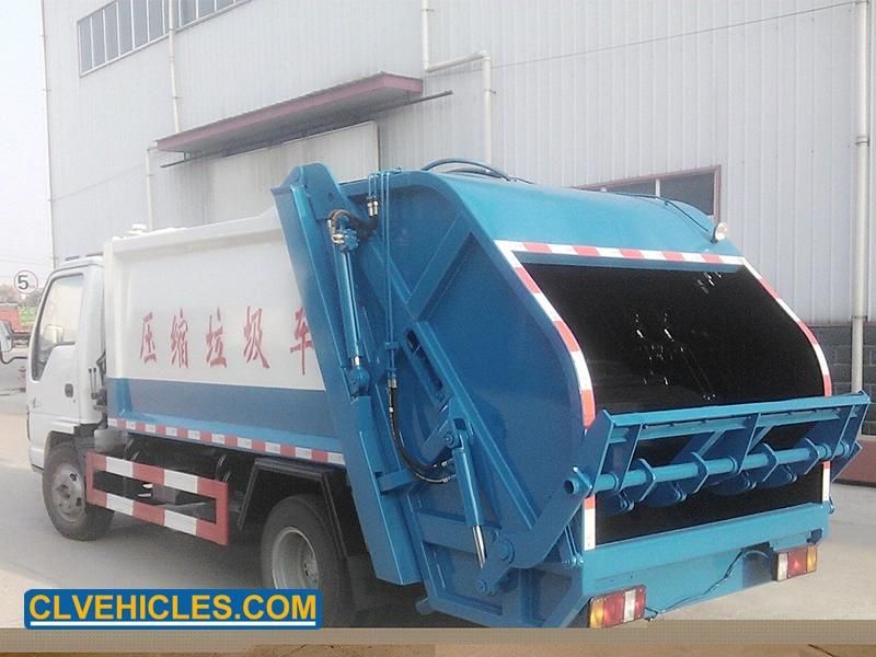 Isuzu 6 Wheelers Rear Bin Lifter Garbage Compactor Truck