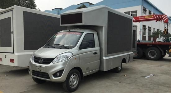 Factory Outlet Clw Brand Foton Chassis P5 P4 Screen LED Advertising Truck