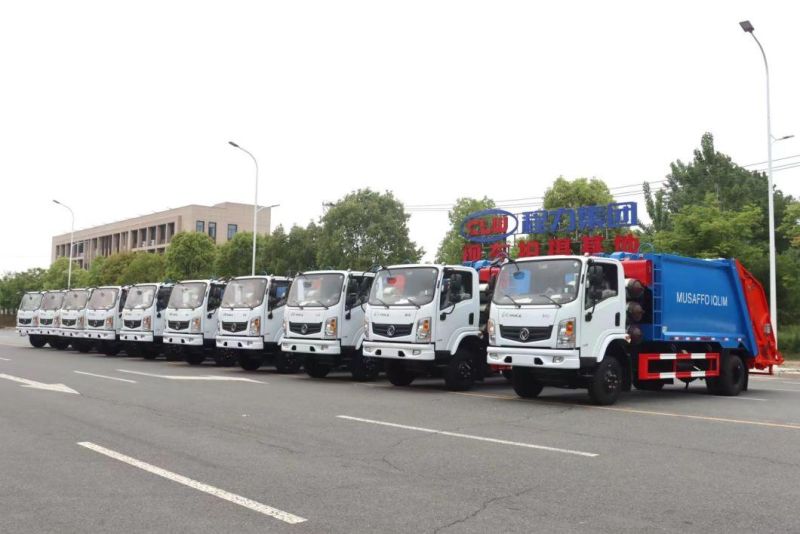 Dongfeng 7cbm 8cbm CNG Compressed Sanitary Garbage Truck 4X2 Drive LHD Natural Gas Compressed Garbage Truck