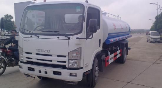 Isuzu Ce 4X2 Fuel/Oil/Water Tank Truck