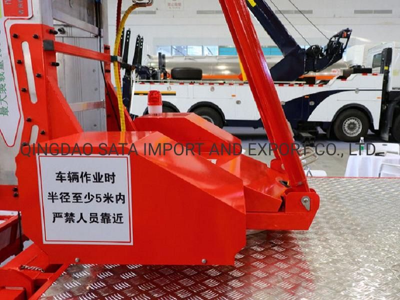 China New 28m High Aerial Work Platform Truck with Ladder