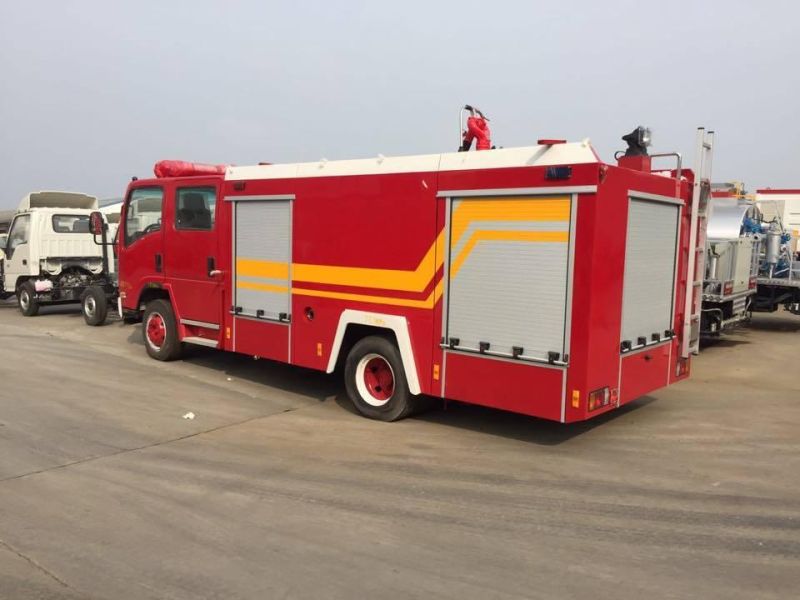 Japanese Brand 4X2 Mini Fire Fighting Truck Fire Fighting Truck