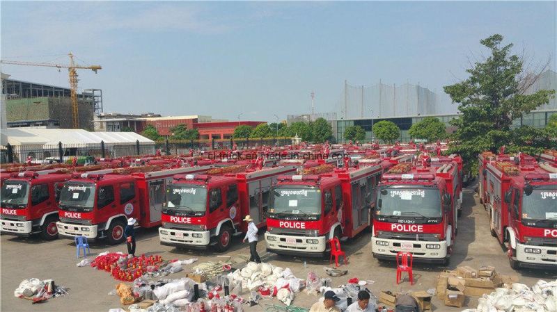 Good Quality Isuzu Fvr Fire Truck with Crane 8000liters