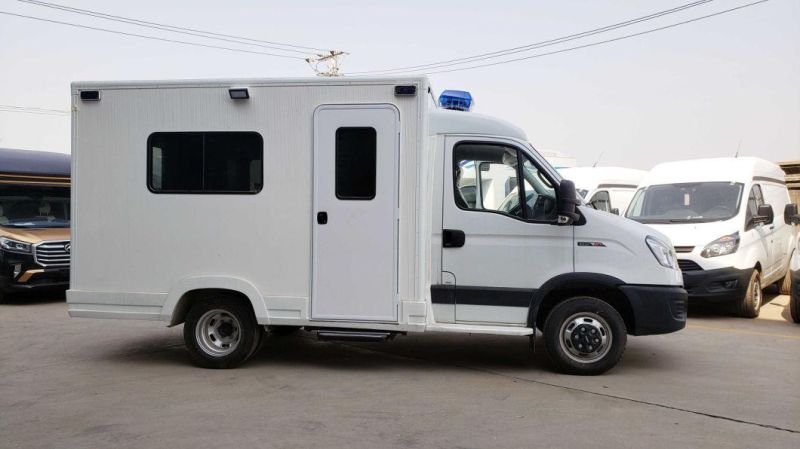 Salon Ambulance Export First Aid High Configuration Patient Medical Hospital Rescue ICU Emergency Ambulance Diesel