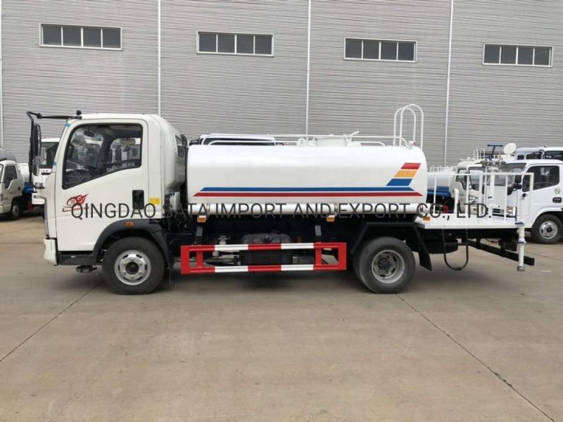 Light Duty HOWO 5000L 4X2 Water Tanker Truck