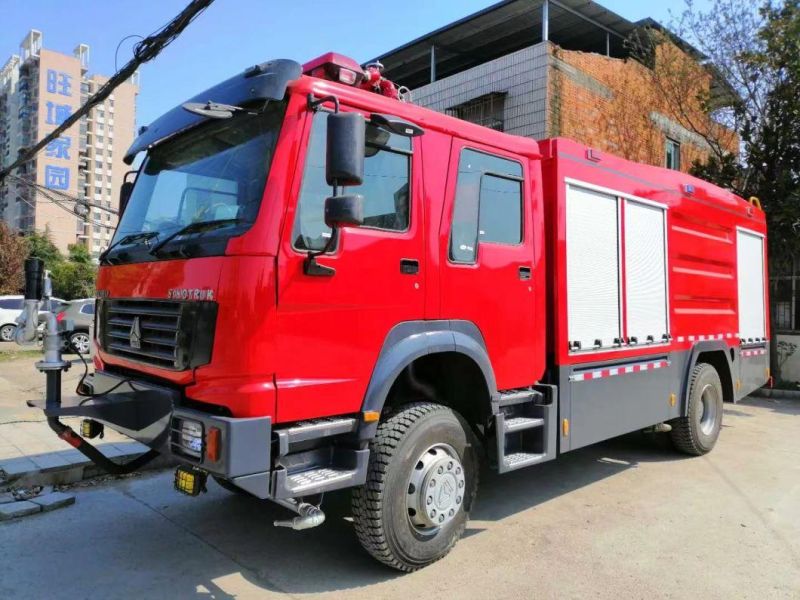 10 Tons and 15 Tons off Road Aircraft Airport Rescue & Fire Fighting Motor Vehicle