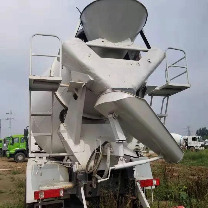 8-10 Cubes HOWO Concrete Mixing Truck