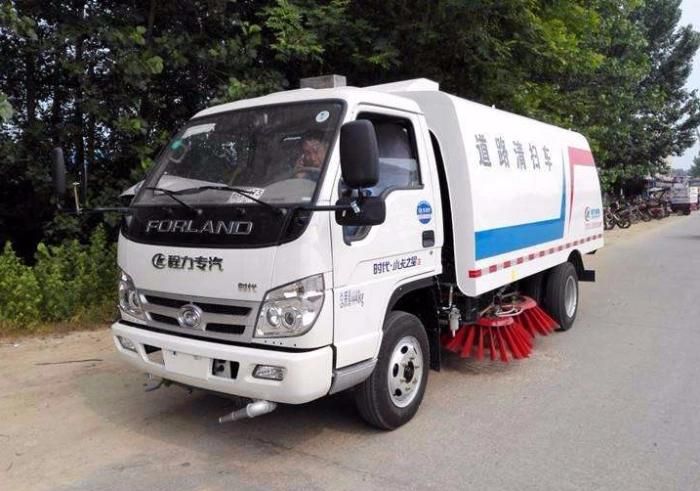 2ton Garbage Loading Stainless Steel 4 Brush 2.5cbm Mini Street Sweeping Truck