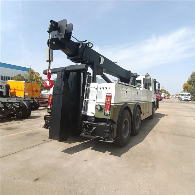 25 Ton HOWO Heavy Duty Rotator Wrecker Tow Truck for Sale