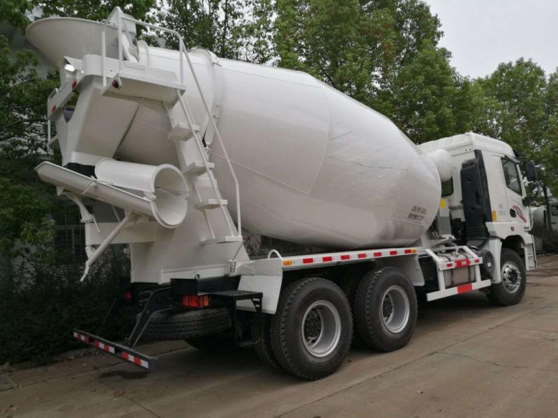 G12K 12m3 Mobile Self Loading Concrete Mixer for Sale