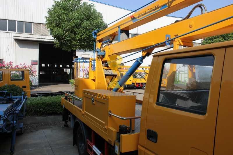 China Daxlifter High Security Manlift Aerial Cage Truck