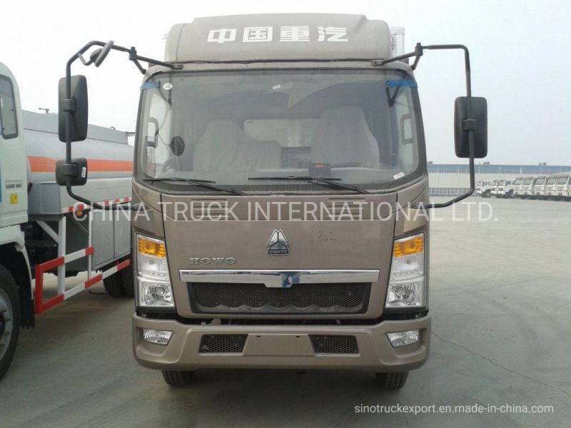 7000kg Sinotruck HOWO Euro 2 Refrigerated Trucks with Diesel