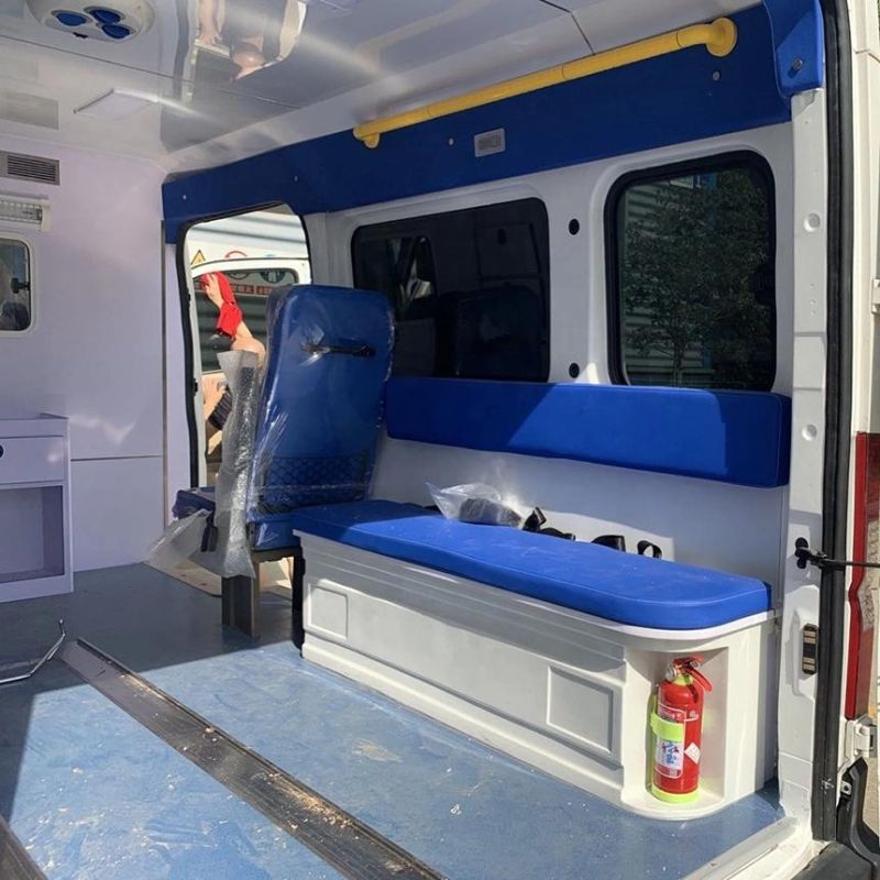 High Quality Patient Transport Ambulance Vehicles ICU Ambulance Intensive Care Unit Ambulance Factory Directly Sales