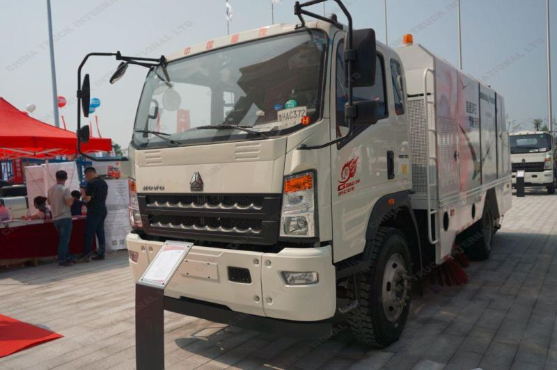 HOWO 4*2 Sweeping Vehicle 7000L Road Sweeper Truck