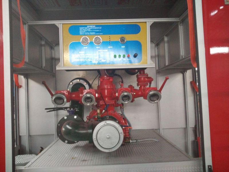 I Suzu 4X2 Rescue Truck 6000L Water and Foam Fire Fighting Truck