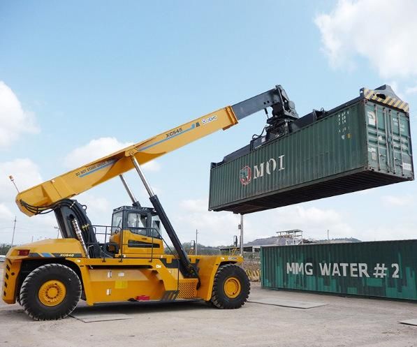 China Brand 45 Ton Port Container Reach Stacker Xcs45