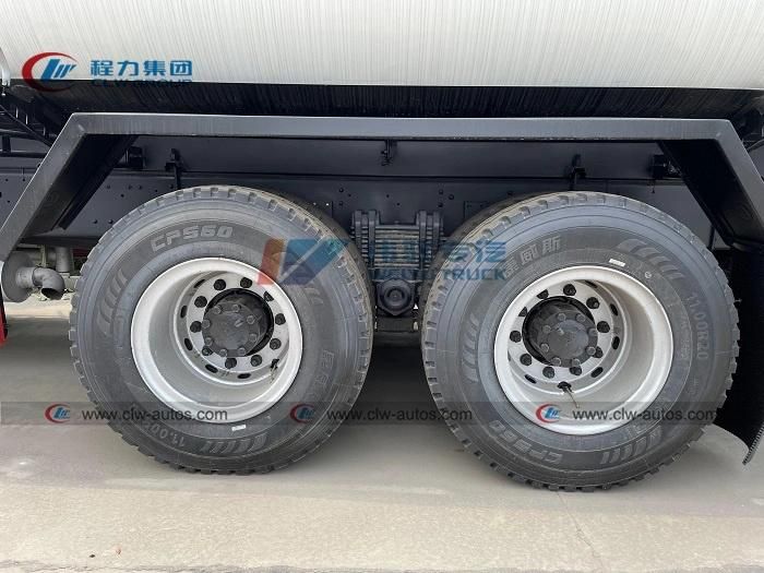 China Dongfeng 6*4 Road Cleaning Water Sprinkler Tanker Truck