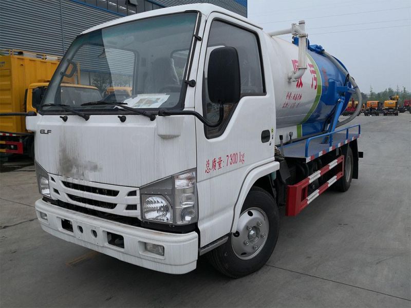 Good Quality 4*2 Small Size Mobile Sewage Suction Truck Vacuum Tank for Sale
