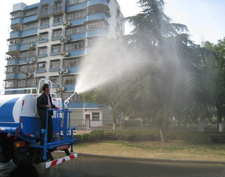 Dongfeng 12cbm Water Spraying Truck for Cleaning Road