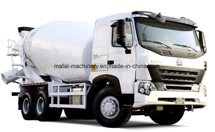 Sinotruck HOWO 6X4 10m3 Self Loading Concrete Mixer Truck