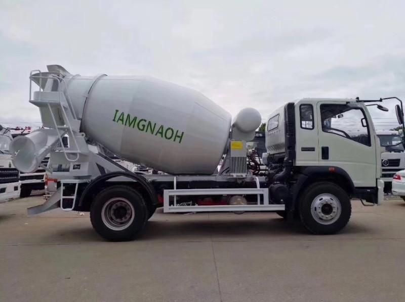 HOWO 4X2 Type 3m3 4m3 5m3 6m3 Concrete Mixer Truck Weight