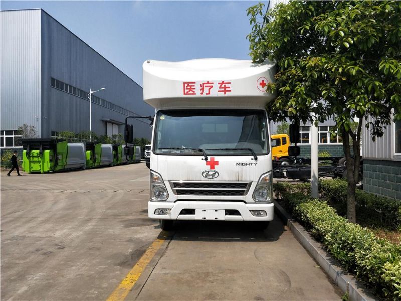 Yuejin Diesel Mobile RV Emergency Medical Ambulance with Medical Equipment