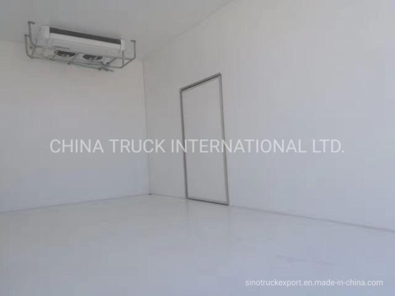 5000kg Sinotruck 4X2 HOWO Refrigerated Trucks with Manual