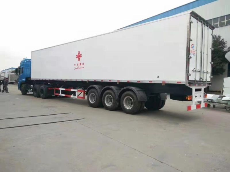 Credit Sale Froozen Goods Transportation Truck Trailer 35toner′ S Install Rear Hydraulic Tail System for Sale