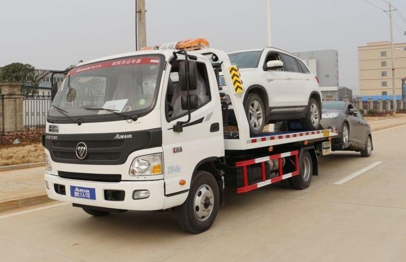 Used Sprinkler Truck Wrecker Truck Refrigerated Truck Truck-Mounted Crane Mixer Truck China′ S Largest Used Base for Special Vehicles (LHD) Stock Car