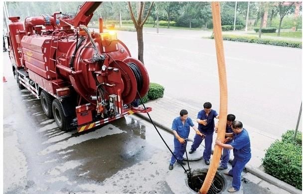 Japan Brand-Isuz 6200 Litres High Pressure Combined 5000 Litres 5ton Vacuum Sewage Suction Tanker Truck