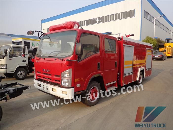 Isuzu Elf 2ton Fire Fighting Vehicle 2000liters Water Tanker Fire Rescue Fighter Truck