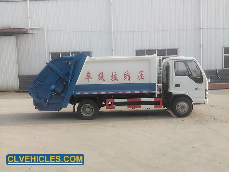 Isuzu 6 Wheelers Rear Bin Lifter Garbage Compactor Truck