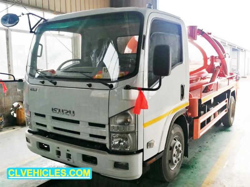 Isuzu 5cbm 6wheeler Carbon Steel Small Sewage Vacuum Tanker Truck