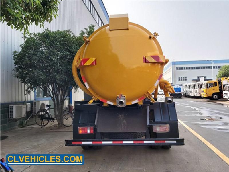HOWO 4*2 6000 Liters Toilet Vacuum Sewer Sewage Cleaning Truck