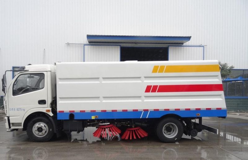 Dongfeng 5cbm Street Cleaning Truck 95HP Small Street Sweeper Truck