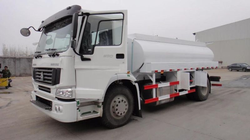 4X2 HOWO Oil Tanker Truck for 190HP