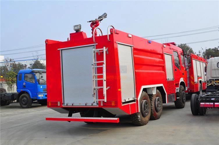 Fire Truck Isuzu HOWO Fire Fighting Truck Water Foam Powder Tank Fire Engine Truck with Haigh Quality