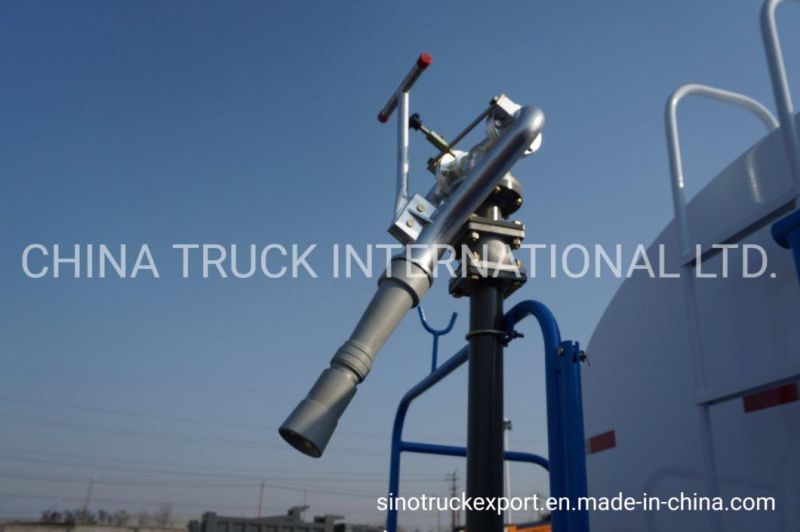 Low Price Sinotruk HOWO 6X4 Street Clean Sprinkler Water Tank Truck