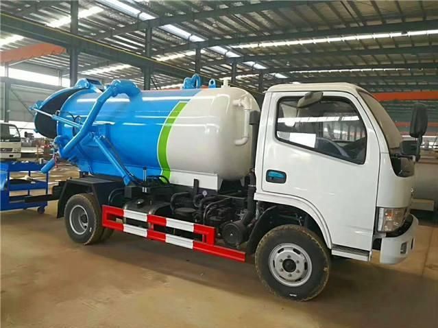 Dongfeng 4X2 Mini 3cbm High Pressure Sewer Dredge Vehicle Septic Tank Cleaning Truck Sewage Vacuum Suction Truck